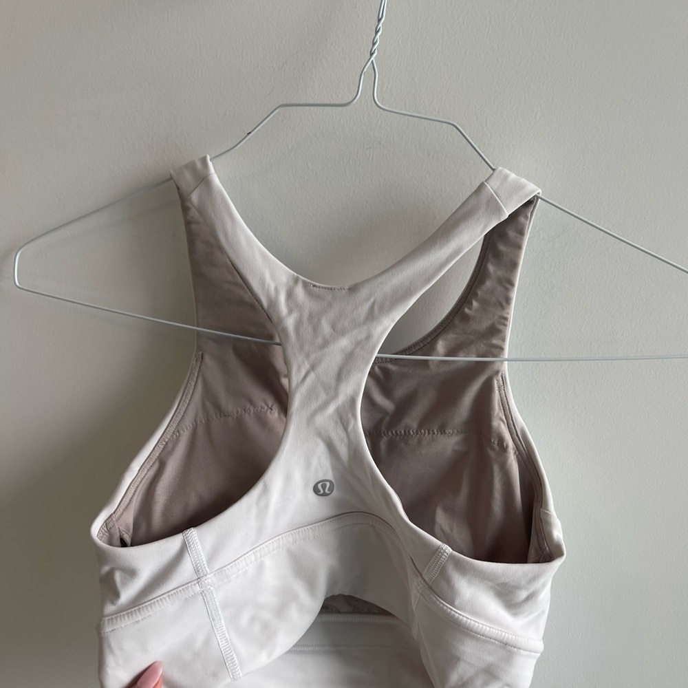Lululemon White Racerback Sports Bra - Picture 3 of 4
